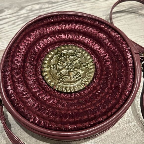 FREE PEOPE Tambourine Roundy Bag Crossbody Full Zip Boho Festival Faux Leather - Picture 2 of 10